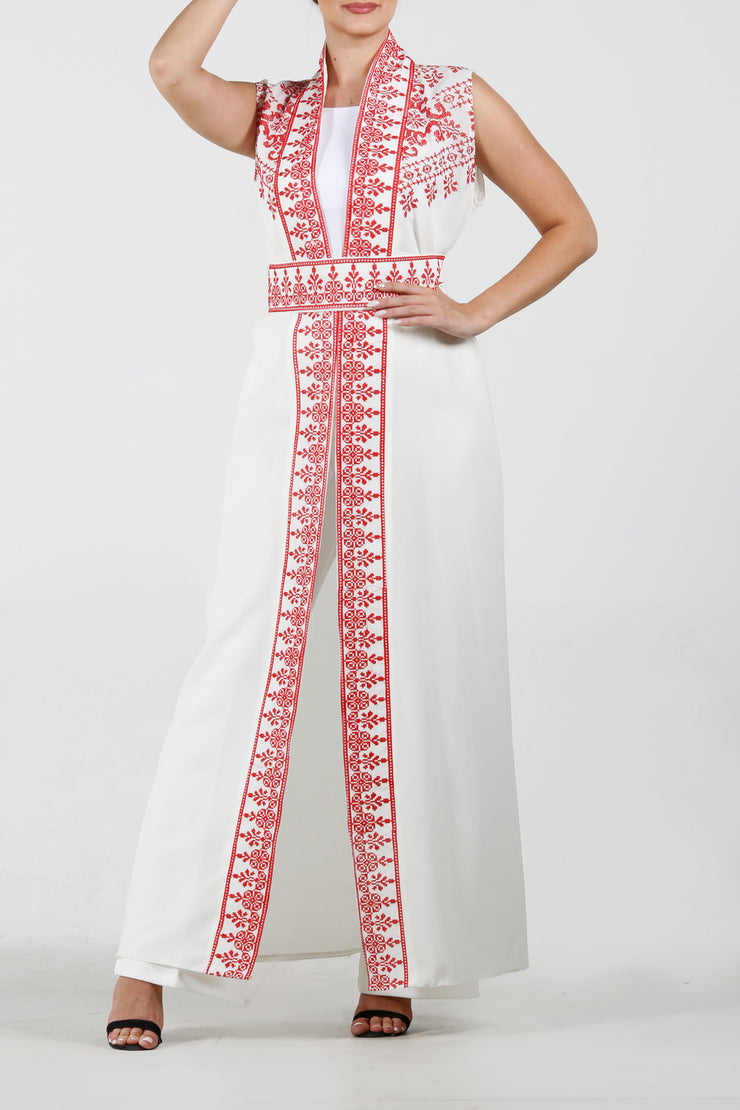 Off Shoulder Bisht بيشت مفتوح من الأكتاف