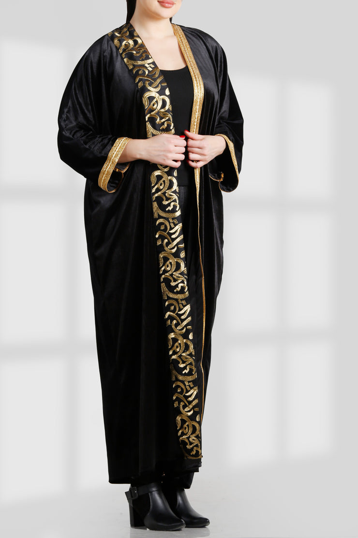OPEN EMBROIDERY BISHT بيشت تطريز مفتوح