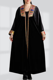 OPEN EMBROIDERY BISHT بيشت تطريز مفتوح
