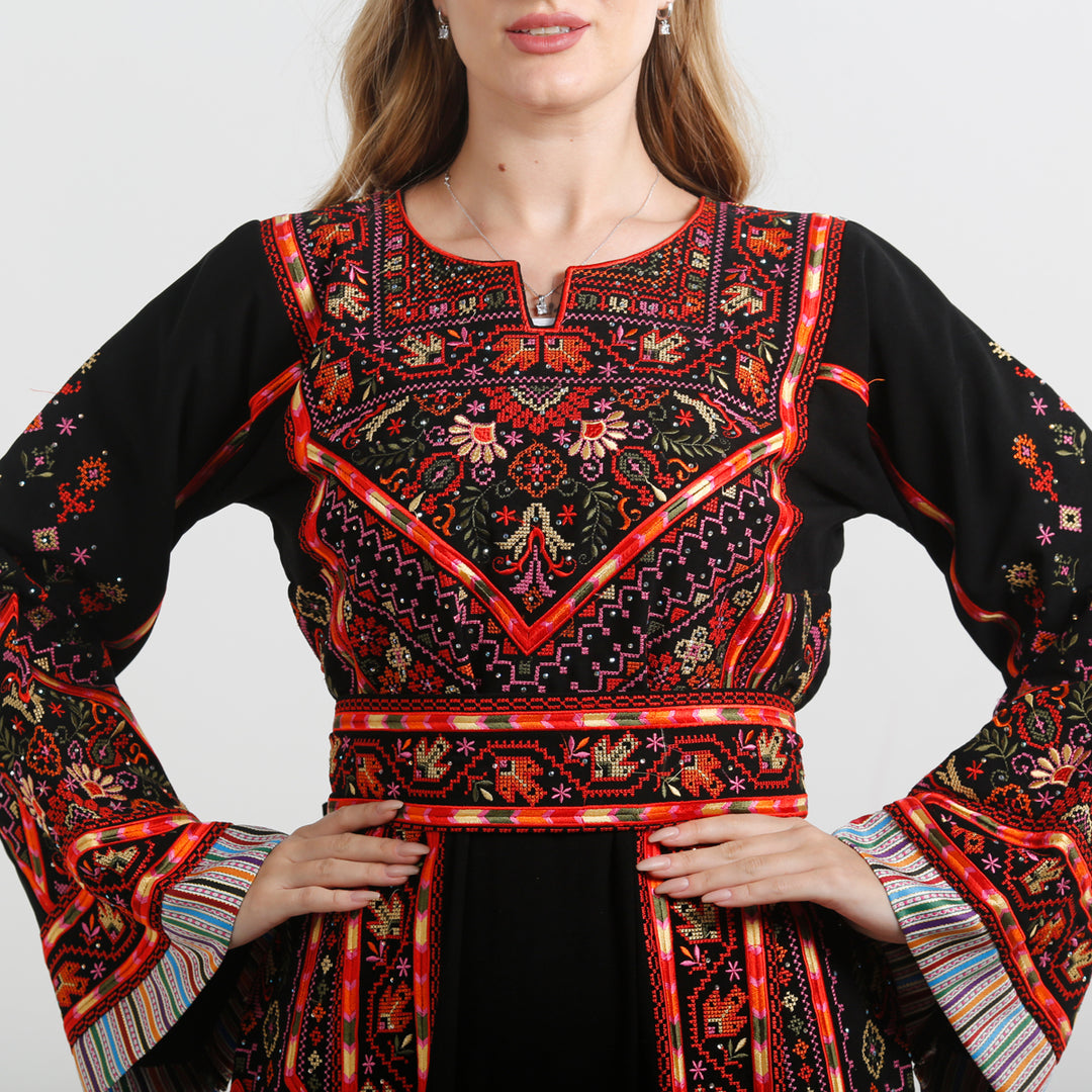 Embroidery Dress ثوب تطريز