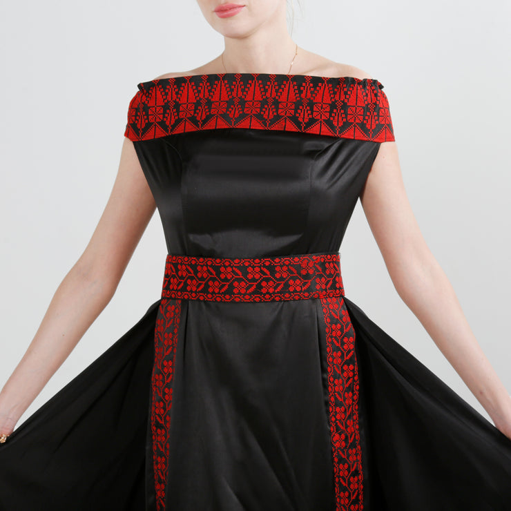 Modern Embroidery Dress فستان عصري تطريز
