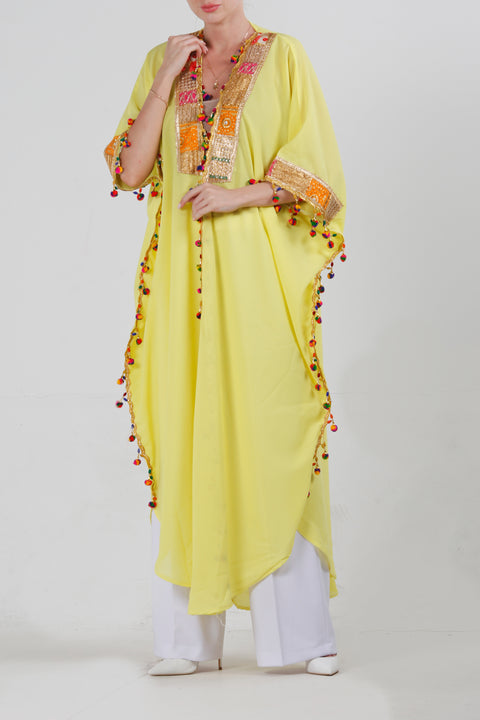 Yellow Bisht بيشت اصفر