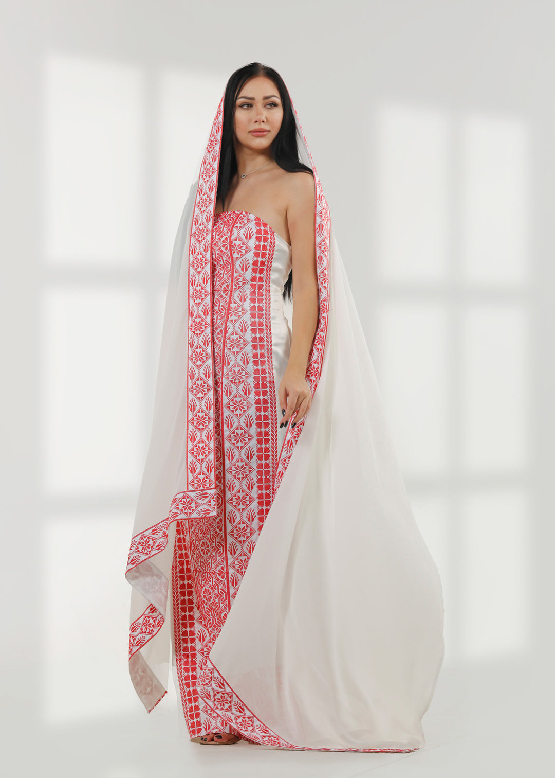 SHORT SLEEVE EMBROIDERY DRESS فستان تطريز كم قصير