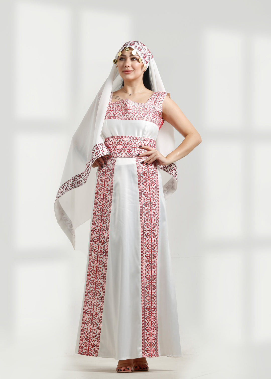 SHORT SLEEVE EMBROIDERY DRESS فستان تطريز كم قصير