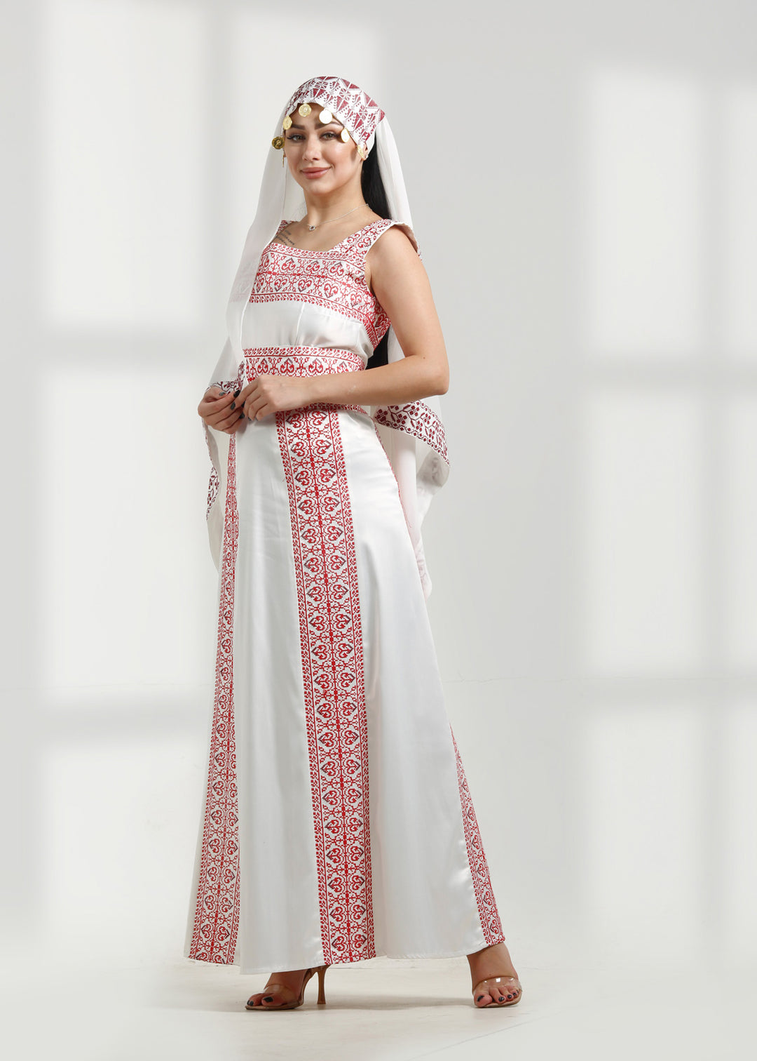 SHORT SLEEVE EMBROIDERY DRESS فستان تطريز كم قصير