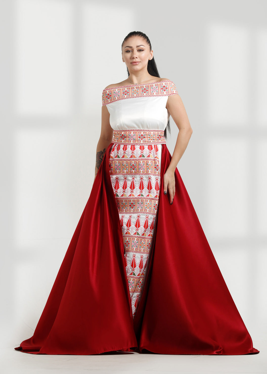 EMBROIDERY DRESS فستان تطريز ك