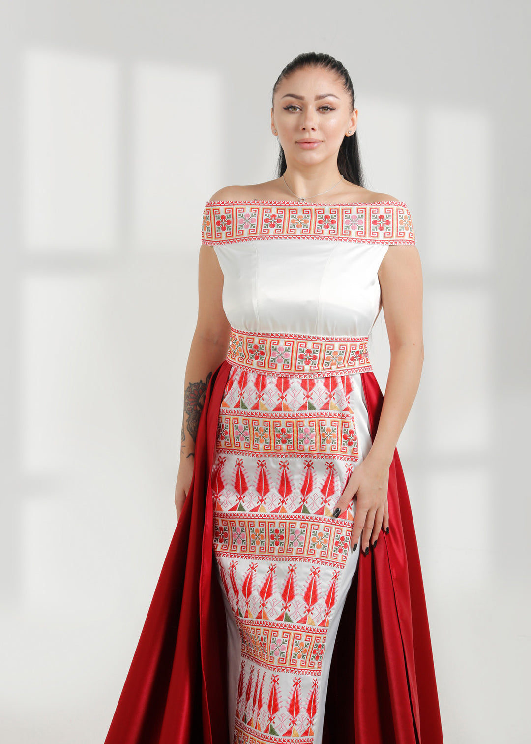 EMBROIDERY DRESS فستان تطريز ك