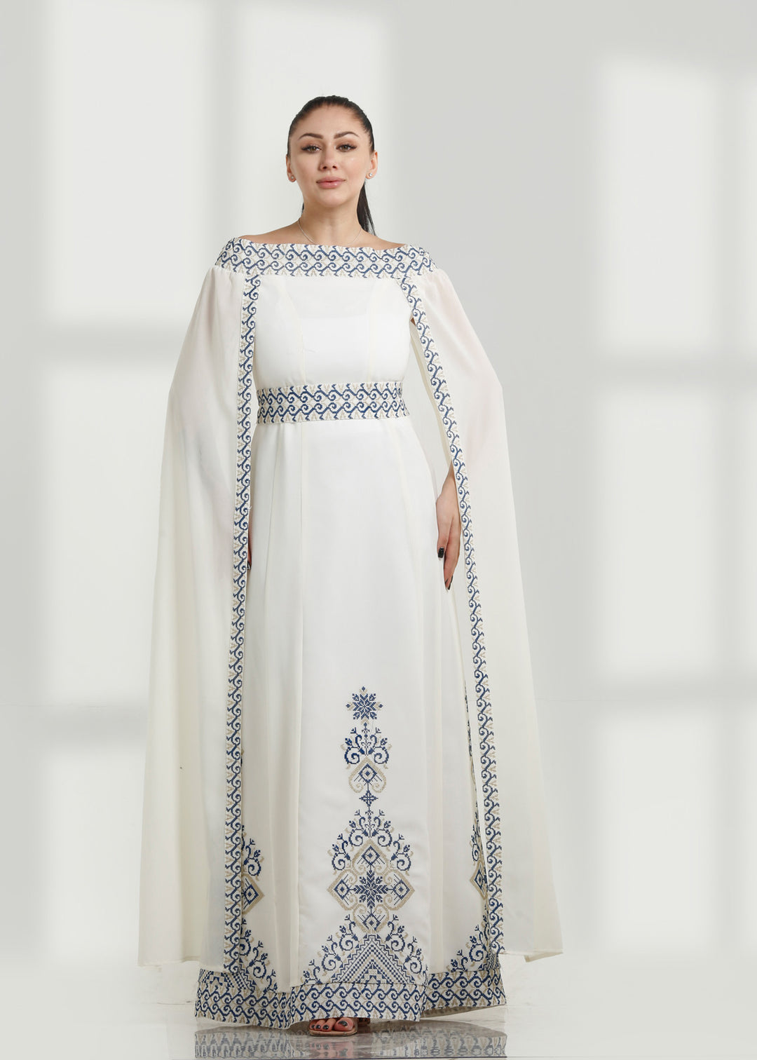 LONG SLEEVE EMBROIDERY DRESS فستان تطريز كم طويل