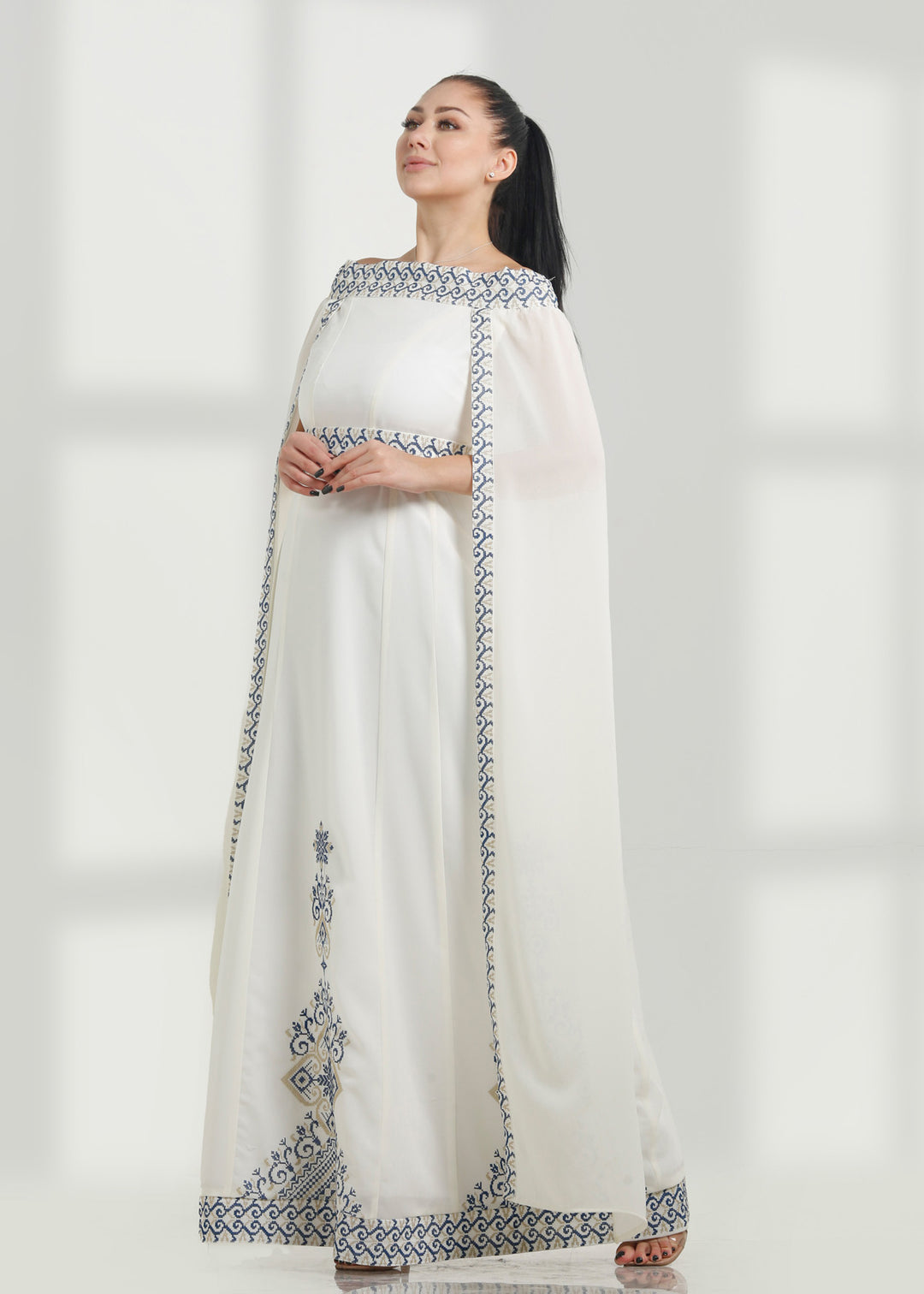 LONG SLEEVE EMBROIDERY DRESS فستان تطريز كم طويل