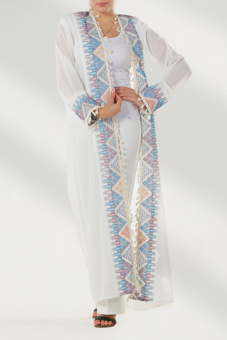 Open Embroidery Bisht بيشت تطريز مفتوح