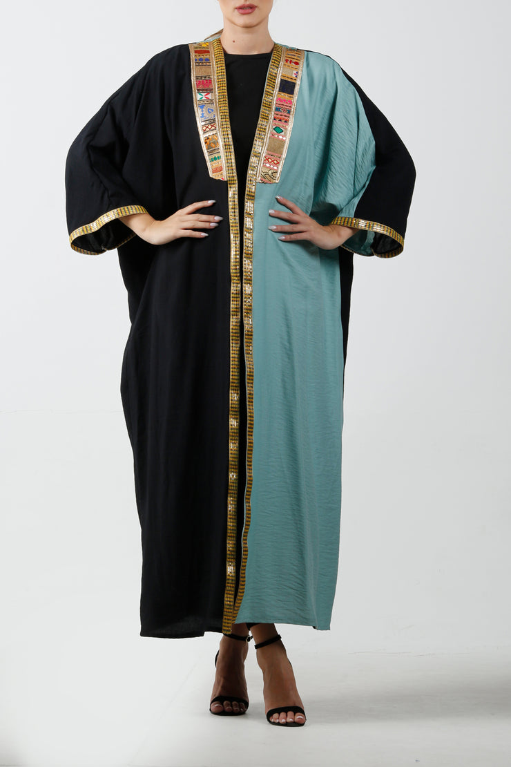 Bisht With Golden Line بيشت مع خط دهبي