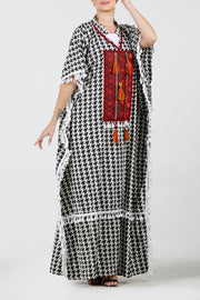 Patterned Dress فستان مرسم